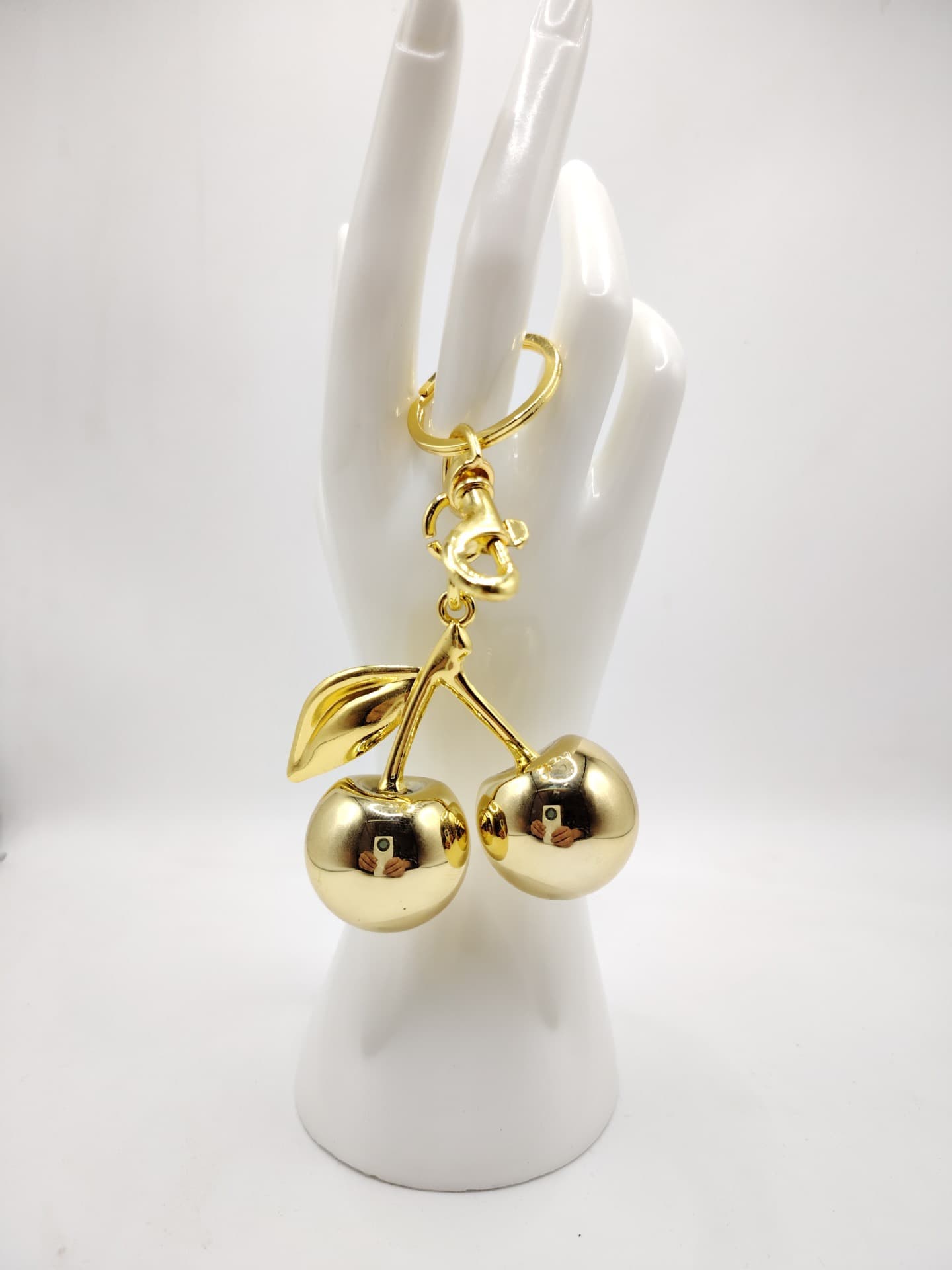 Charms cherry - alternate view